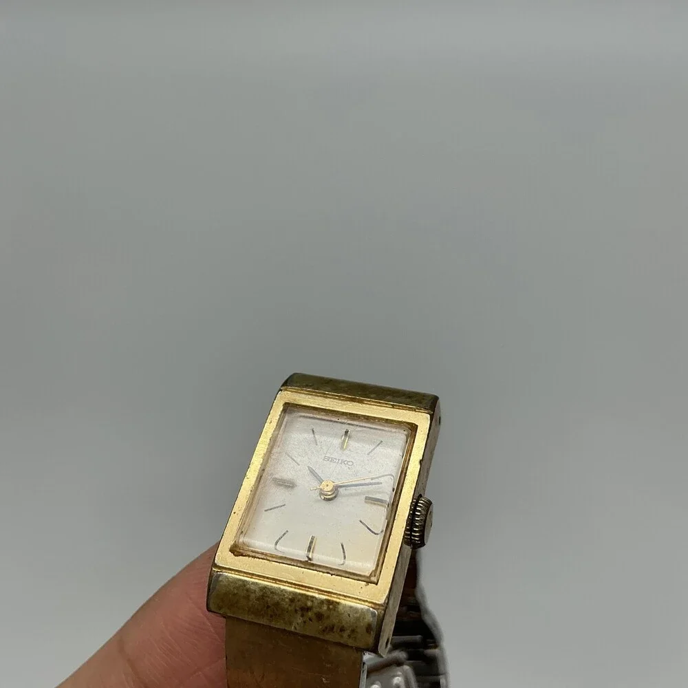 Vintage Seiko Womens Watch 16mm 1104-3409 Gold Silver Two Tone Manual 6.25